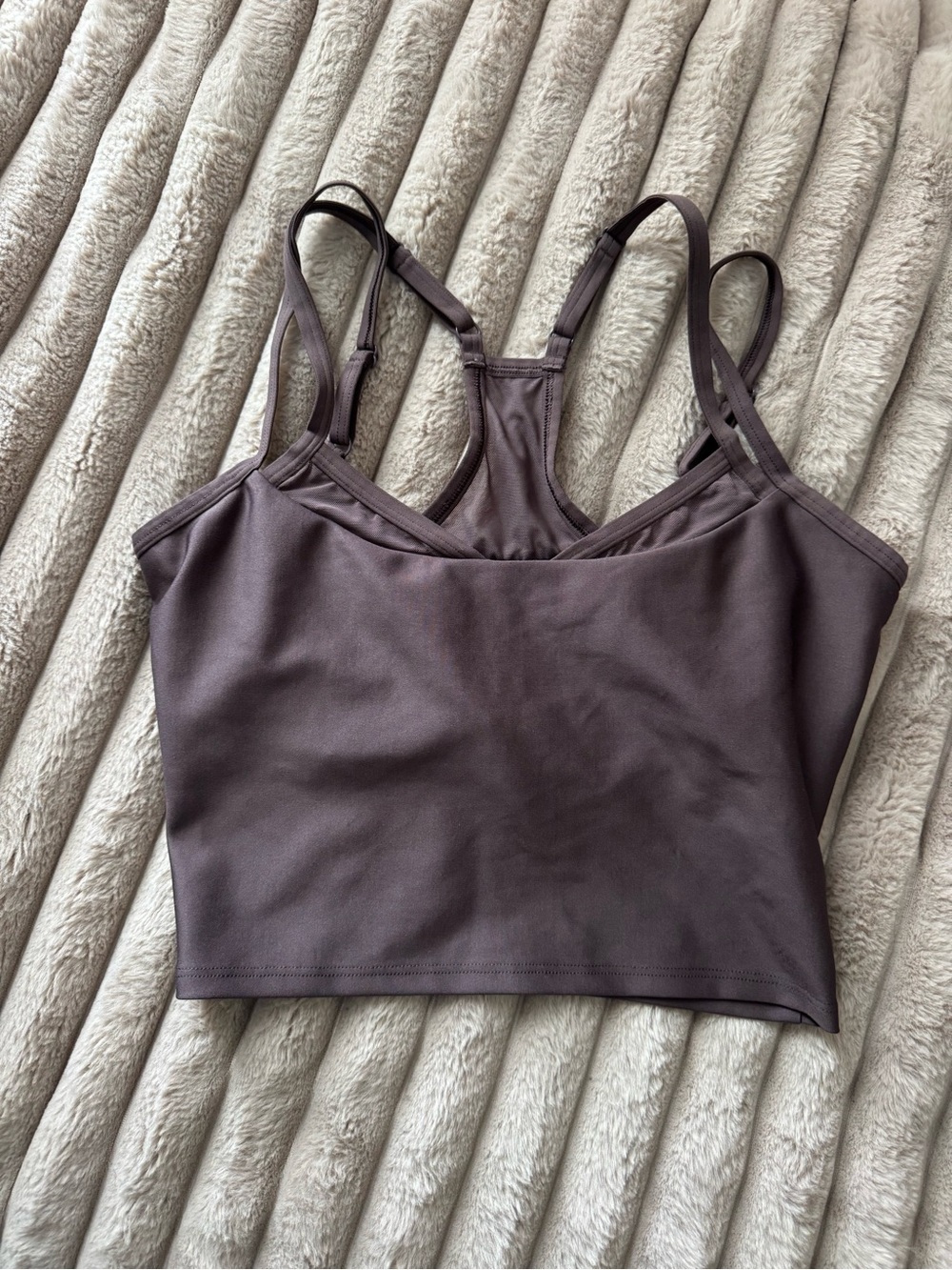 ALO Yoga Airlift Double-Strap Cropped Sports Tank— Chocolate Brownish Purple